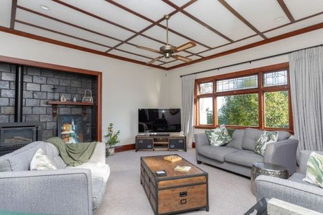 Photo of property in 24 Chamberlain Street, Dannevirke, 4930