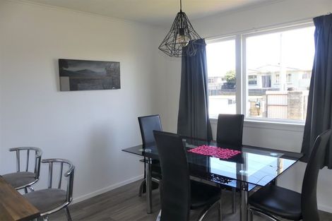 Photo of property in 147 Stobo Street, Grasmere, Invercargill, 9810