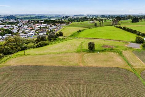 Photo of property in 17 Ranfurly Street, Waitara, 4320