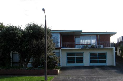 Photo of property in 48 Wikiriwhi Crescent, Awapuni, Palmerston North, 4412