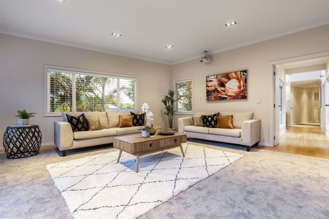 Photo of property in 30c Marine Parade, Mellons Bay, Auckland, 2014