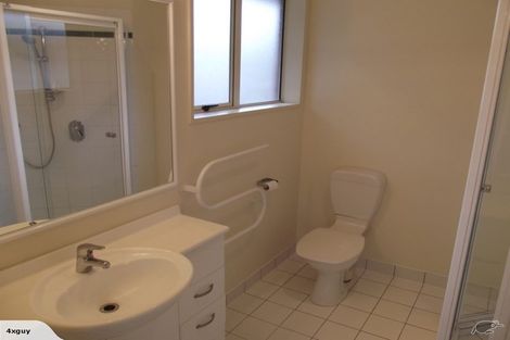 Photo of property in 65 Ti Rakau Drive, Pakuranga, Auckland, 2010