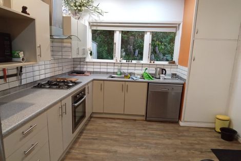 Photo of property in 94 Melbourne Road, Island Bay, Wellington, 6023