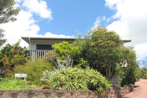 Photo of property in 32 Bay View Road, Cable Bay, 0420