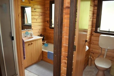 Photo of property in 10 Acheron Heights, Hanmer Springs, 7334