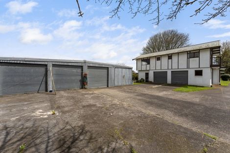 Photo of property in 165 Opunake Road, Stratford, 4391