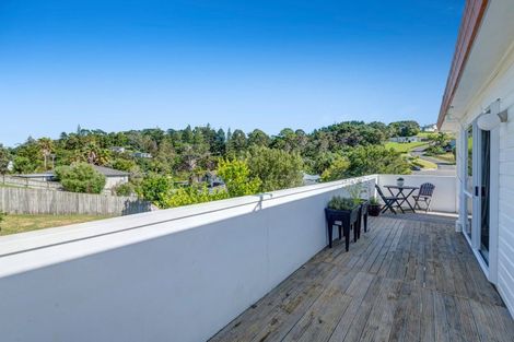Photo of property in 55b Ferry Road, Arkles Bay, Whangaparaoa, 0932
