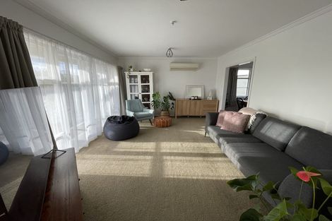 Photo of property in 105 Williams Street, Cambridge, 3434