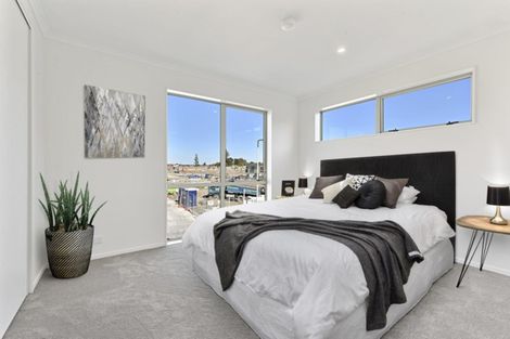 Photo of property in 40 Eyton Kay Road, Hobsonville, Auckland, 0616