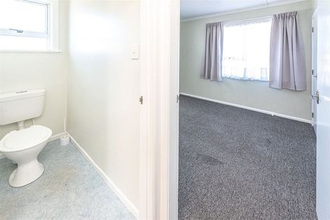 Photo of property in 33 Hood Street, Castlecliff, Whanganui, 4501