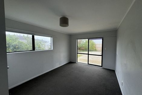 Photo of property in 166 Mahia Road, Wattle Downs, Auckland, 2103