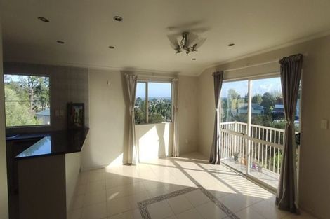 Photo of property in 48 Monte Cassino Place, Birkdale, Auckland, 0626