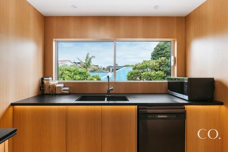 Photo of property in 310b Oceanbeach Road, Mount Maunganui, 3116