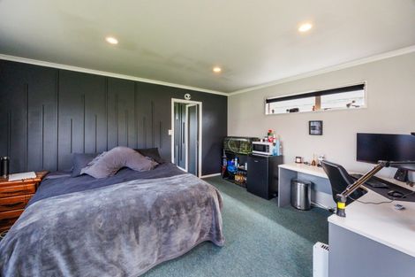 Photo of property in 5 Daniell Street, Bulls, 4818