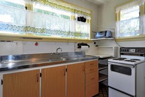 Photo of property in 11 Curletts Road, Sockburn, Christchurch, 8042