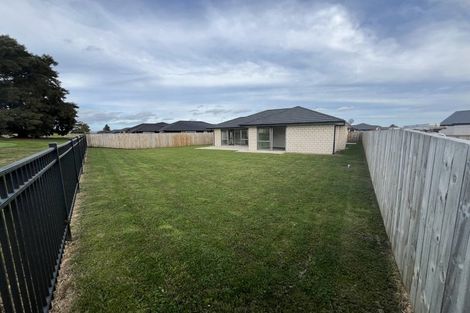 Photo of property in 51 Murray Ward Drive, Te Kauwhata, 3710