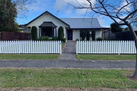 Photo of property in 8 Mckain Place, Fitzroy, Hamilton, 3206