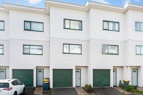 Photo of property in 3/1 Briar Way, New Lynn, Auckland, 0600