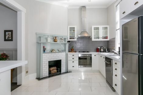 Photo of property in 171 Nelson Crescent, Napier South, Napier, 4110