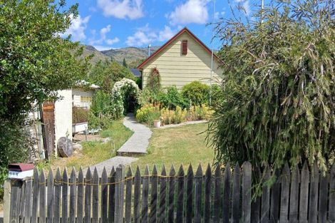 Photo of property in 14 Naylor Street, Clyde, 9330