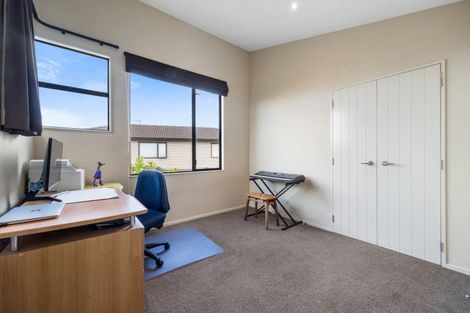 Photo of property in 6 Dalcross Drive, Flat Bush, Auckland, 2016