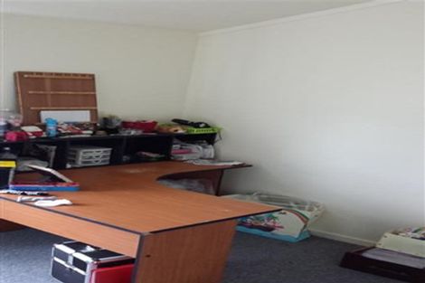 Photo of property in 14 Solveig Place, Randwick Park, Auckland, 2105