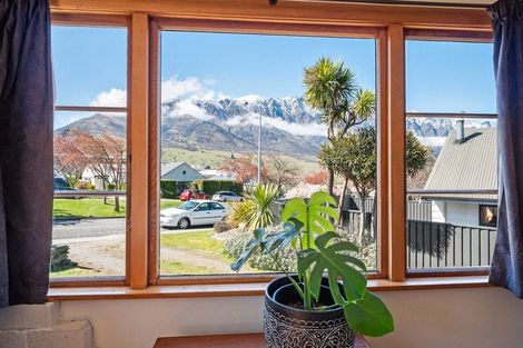 Photo of property in 8 Riverside Road, Frankton, Queenstown, 9300