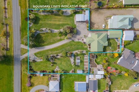 Photo of property in 25 Exeter Street, Waimate, 7924