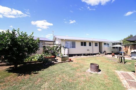 Photo of property in 9 Menzies Place, Paeroa, 3600