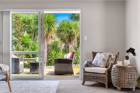 Photo of property in 11 Patu Way, Patumahoe, Pukekohe, 2679