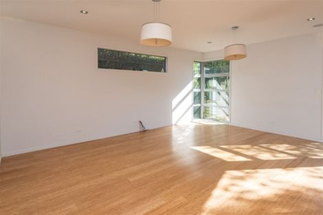 Photo of property in 5 Maurice Knowles Lane, Cashmere, Christchurch, 8022