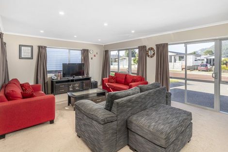 Photo of property in 18 Oceanair Drive, Pauanui, Hikuai, 3579