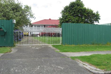 Photo of property in 5 View Road, Mangere, Auckland, 2022