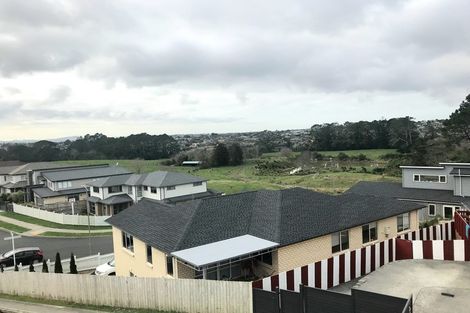 Photo of property in 55 Platinum Rise, Ranui, Auckland, 0612
