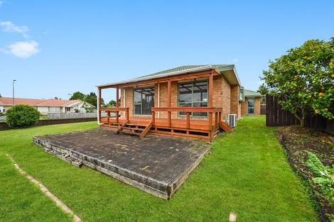 Photo of property in 2 Shannon Place, Nawton, Hamilton, 3200