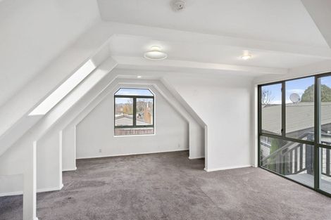 Photo of property in 12c Glenavon Place, Ilam, Christchurch, 8041