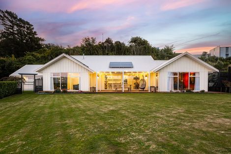 Photo of property in 1 Lindis Lane, Kelson, Lower Hutt, 5010