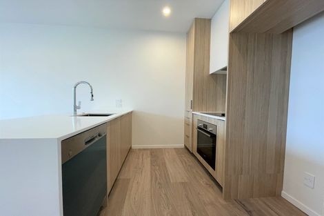 Photo of property in 6/19 Powell Street, Avondale, Auckland, 1026