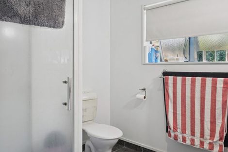 Photo of property in 48 Robinson Avenue, Holdens Bay, Rotorua, 3010