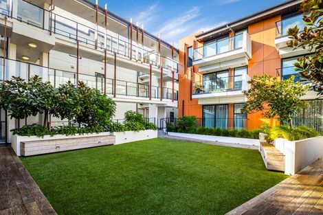 Photo of property in 27 Edwin Street, Mount Eden, Auckland, 1024