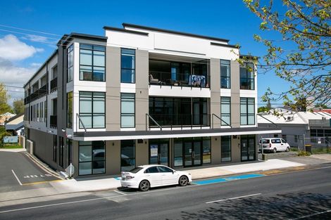 Photo of property in 204/86 Alpha Street, Cambridge, 3434