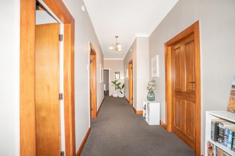 Photo of property in 201 Fitzherbert Avenue, West End, Palmerston North, 4410