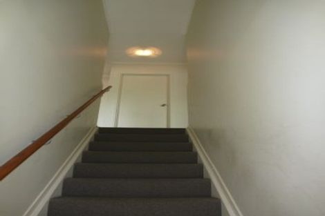 Photo of property in 57 Tiri Tiri Road, Birkdale, Auckland, 0626