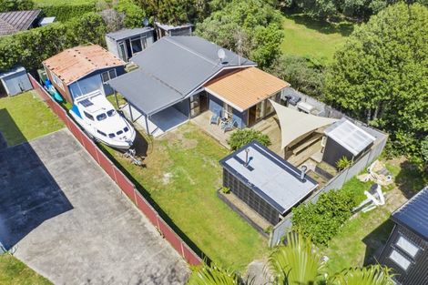 Photo of property in 3d Whiritoa Beach Road, Whiritoa, Whangamata, 3691