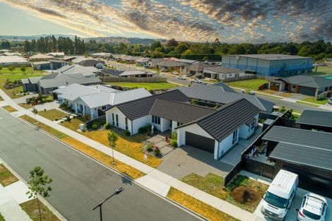 Photo of property in 11 Saint Thomas Avenue, Pyes Pa, Tauranga, 3112