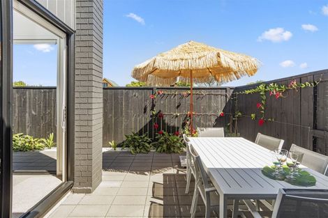 Photo of property in 8 Ngaire Way, Papamoa Beach, Papamoa, 3118