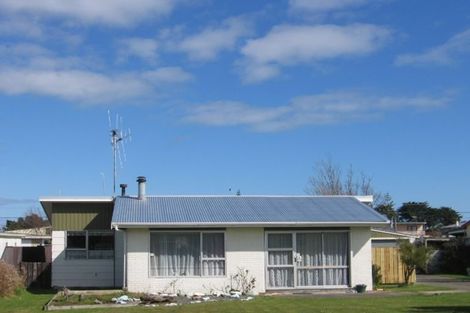 Photo of property in 12 Edinburgh Terrace, Foxton Beach, Foxton, 4815