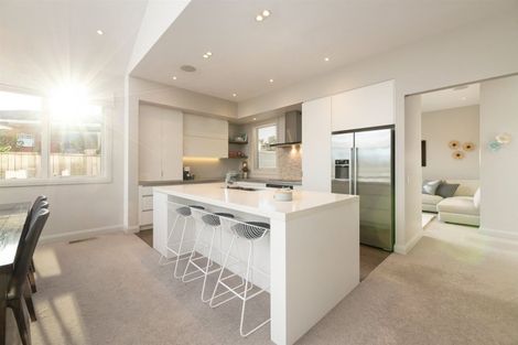 Photo of property in 114 Oceanbeach Road, Mount Maunganui, 3116