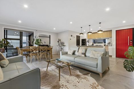 Photo of property in 15 Bob Carter Place, Welcome Bay, Tauranga, 3175