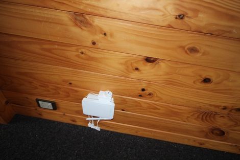 Photo of property in 7 Newton Place, Westbrook, Palmerston North, 4412